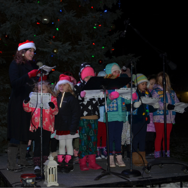 Richfield Tree Lighting 2024 (370x370)